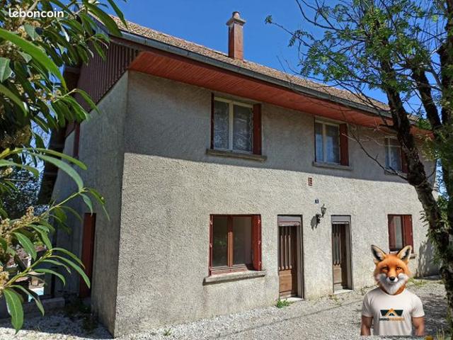 Maison 8 pièces 166 m²