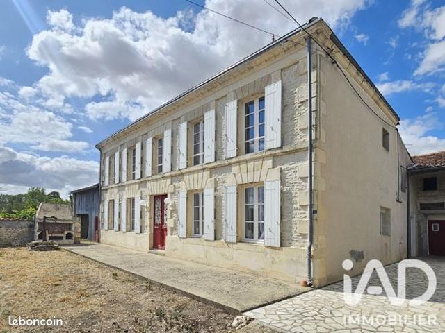 Maison 8 pièces 166 m²