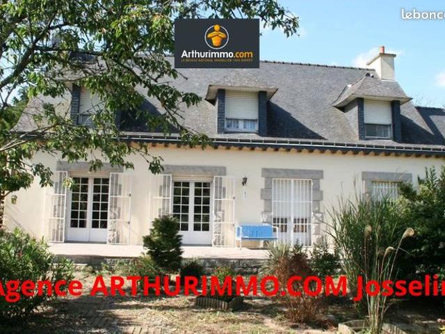Maison 8 pièces 166 m²