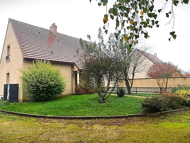 Maison 8 pièces 166 m²