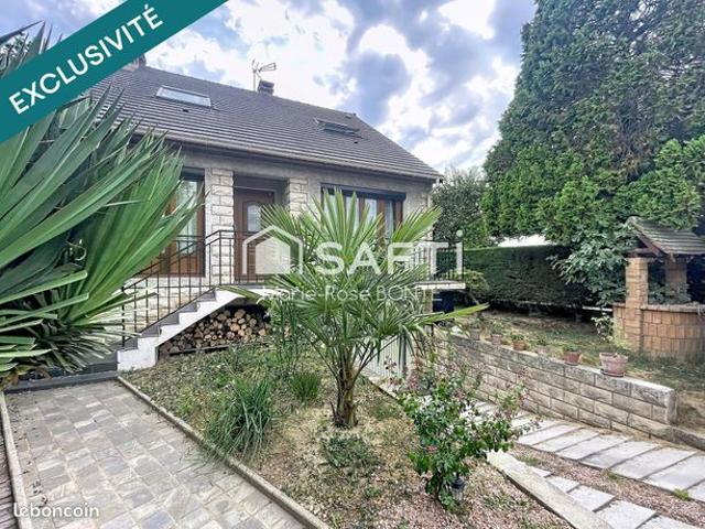 Maison 8 pièces 166 m²