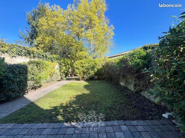 Maison 8 pièces 166 m²