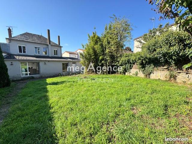 Maison 8 pièces 166 m²