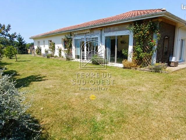 Maison 8 pièces 166 m²