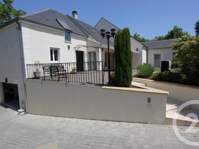 Maison 8 pièces 166 m²