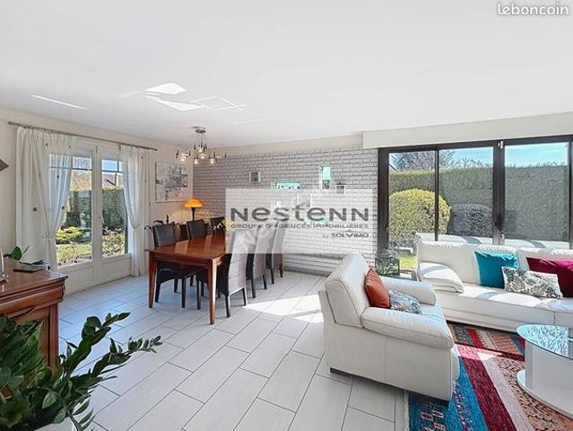 Maison 8 pièces 166 m²