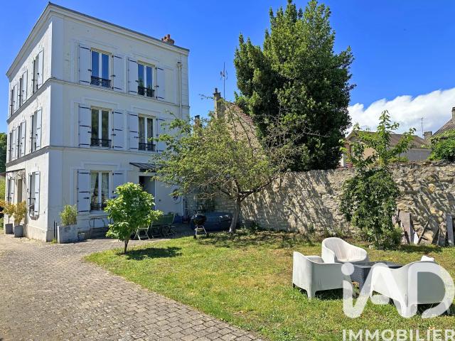 Maison 8 pièces 166 m²