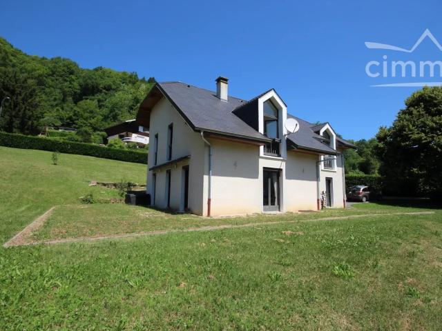 Maison 8 pièces 167 m²