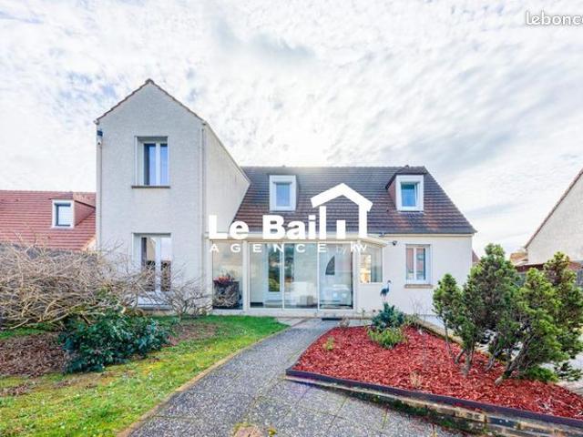 Maison 8 pièces 167 m²