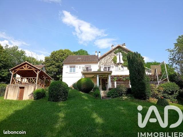 Maison 8 pièces 167 m²