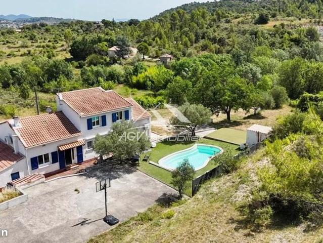 Maison 8 pièces 167 m²
