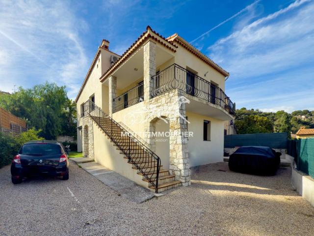 Maison 8 pièces 167 m²