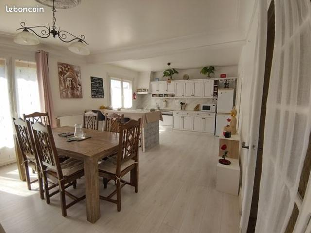 Maison 8 pièces 167 m²