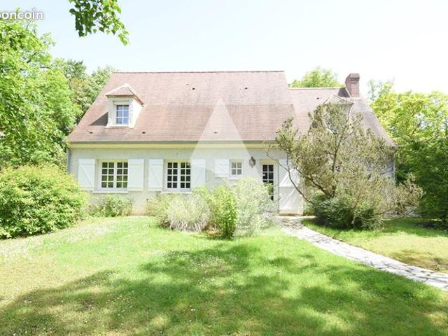 Maison 8 pièces 168 m²