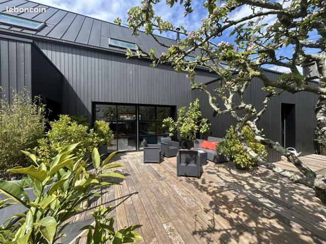 Maison 8 pièces 168 m²