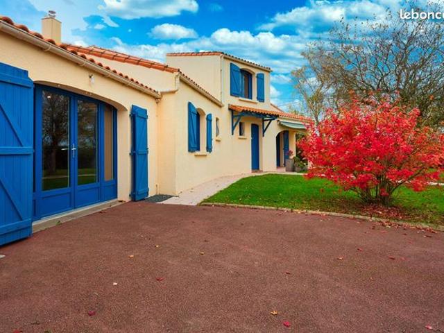 Maison 8 pièces 168 m²