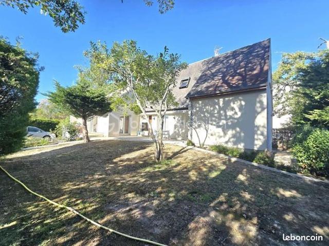 Maison 8 pièces 168 m²