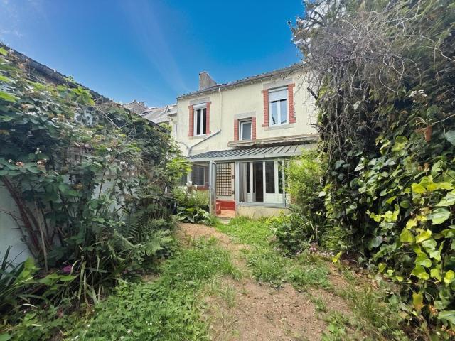 Maison 8 pièces 168 m²