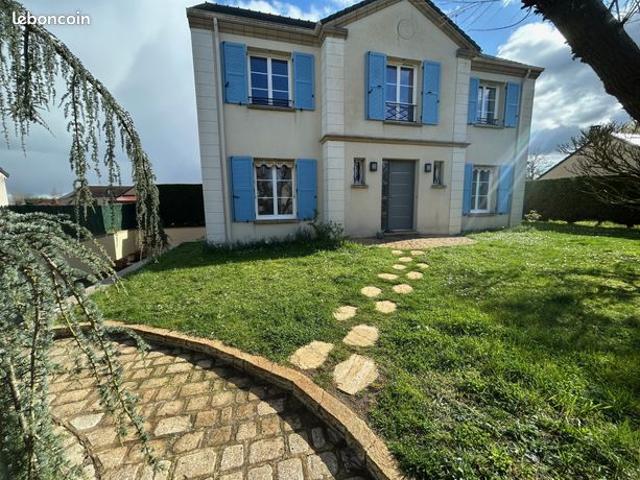 Maison 8 pièces 168 m²