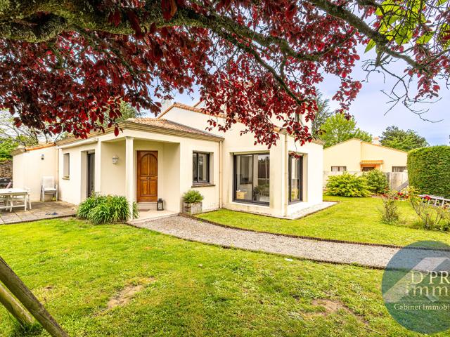 Maison 8 pièces 168 m²