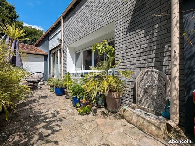 Maison 8 pièces 168 m²