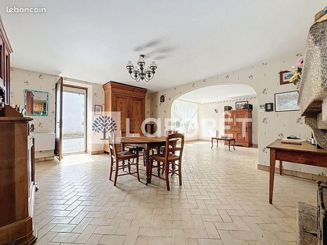 Maison 8 pièces 168 m²