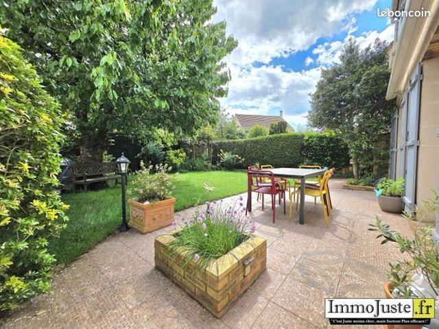 Maison 8 pièces 168 m²