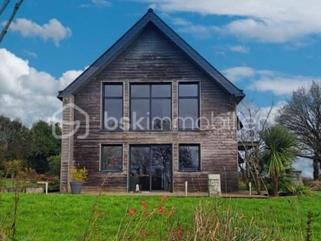Maison 8 pièces 168 m²