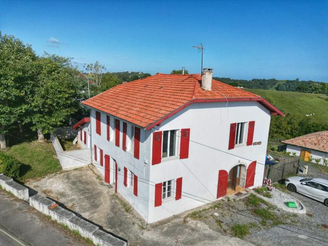 Maison 8 pièces 169 m²