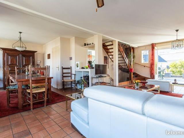 Maison 8 pièces 169 m²