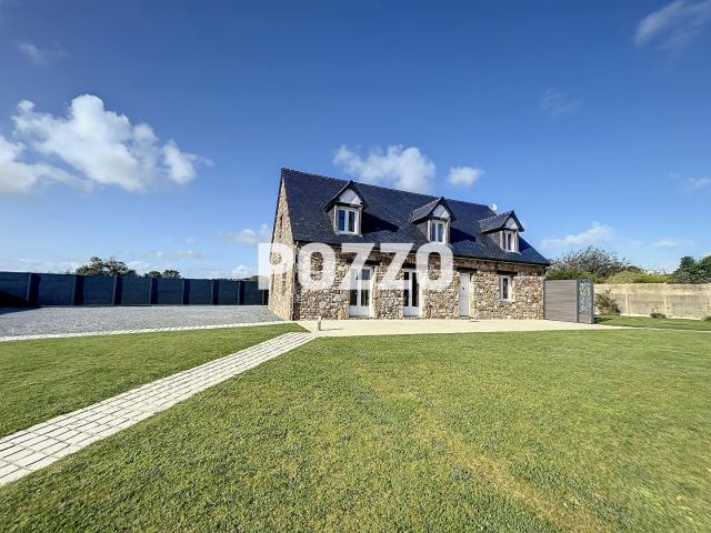 Maison 8 pièces 160 m2 à vendre à PORT BAIL SUR MER Maison grand terrain bon état