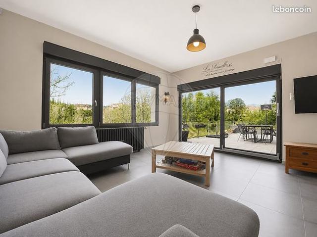 Maison 8 pièces 160 m²