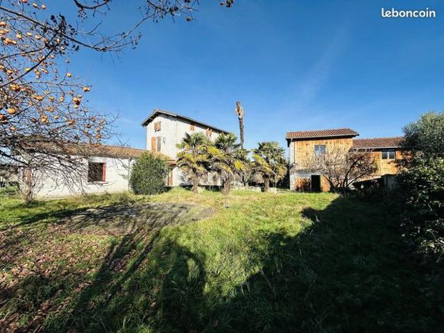 Maison 8 pièces 160 m²