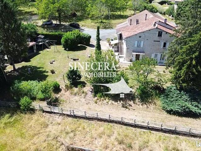 Maison 8 pièces 160 m²