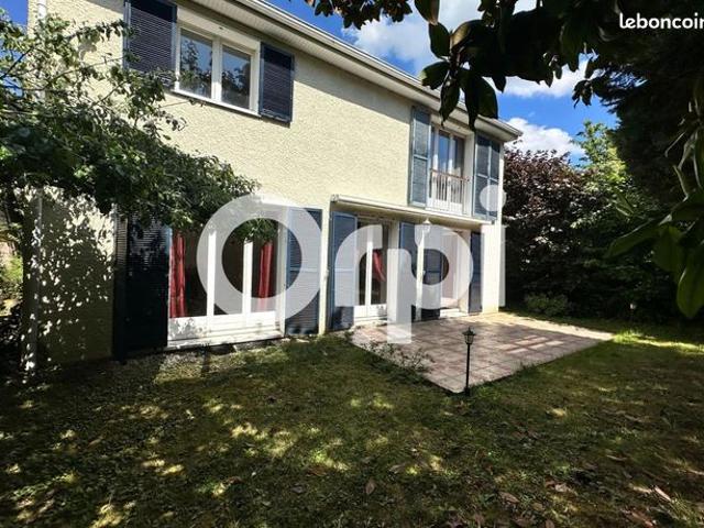 Maison 8 pièces 160 m²