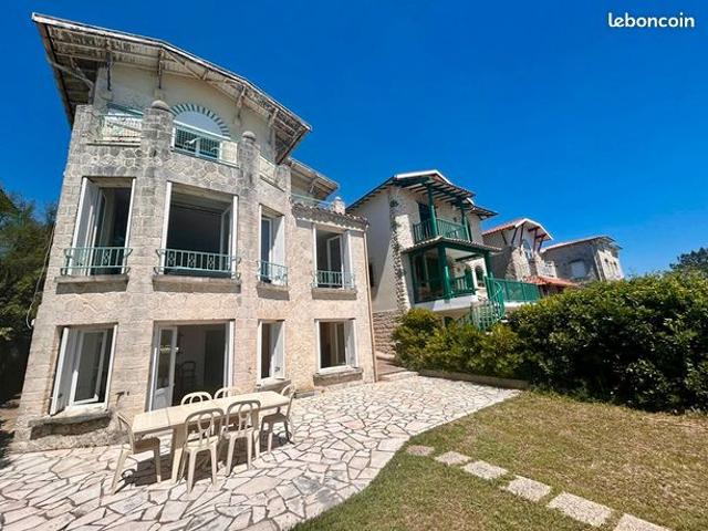 Maison 8 pièces 160 m²