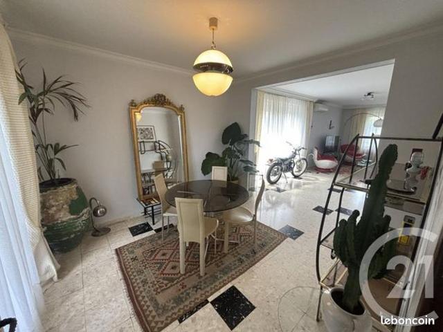 Maison 8 pièces 160 m²