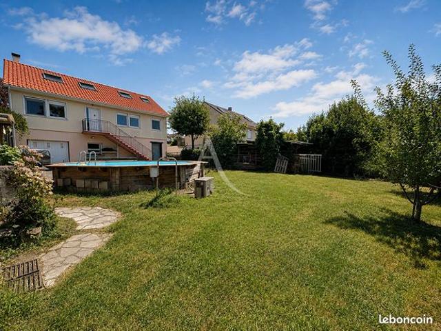 Maison 8 pièces 160 m²