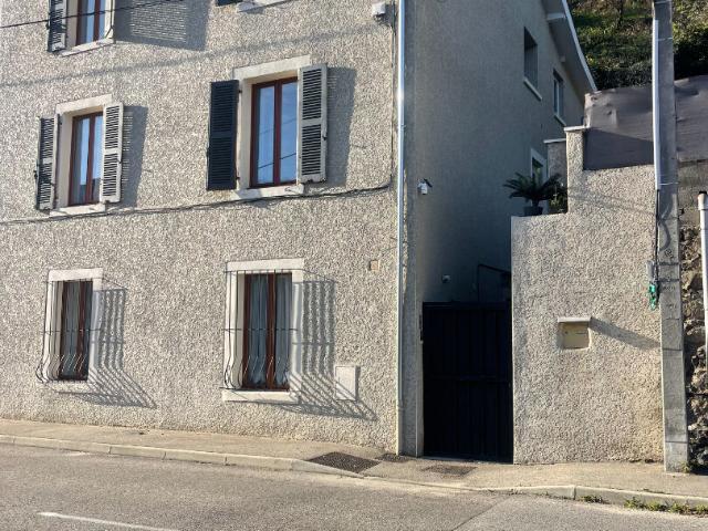 Maison 8 pièces 160 m²