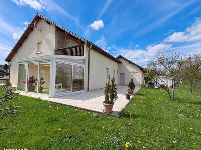 Maison 8 pièces 160 m²