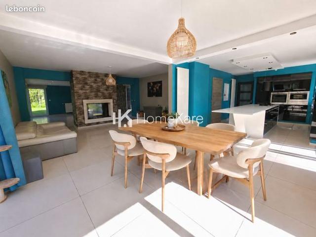 Maison 8 pièces 160 m²