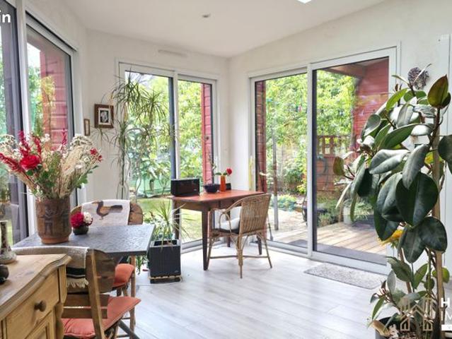 Maison 8 pièces 160 m²