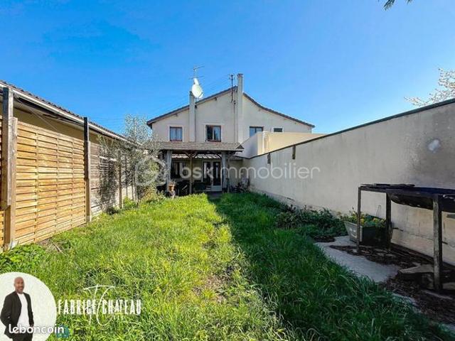Maison 8 pièces 160 m²