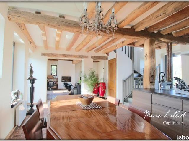 Maison 8 pièces 160 m²