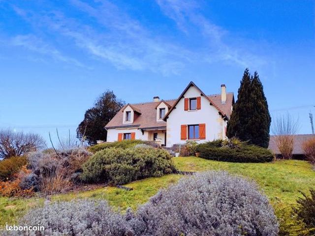 Maison 8 pièces 160 m²