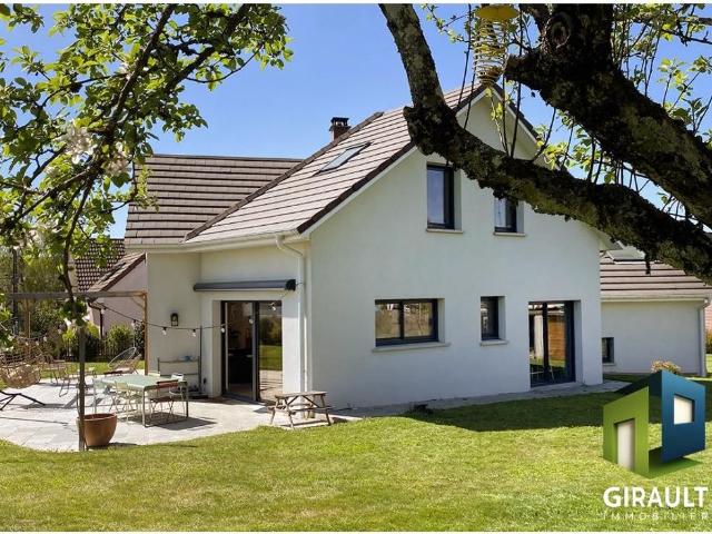 Maison 8 pièces 160 m²