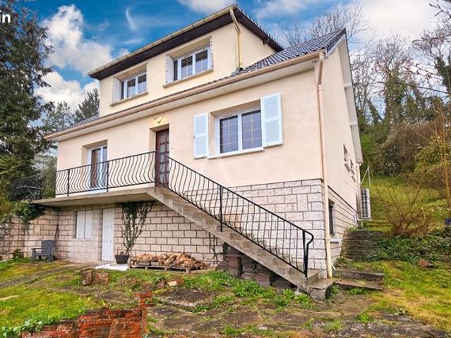 Maison 8 pièces 160 m²