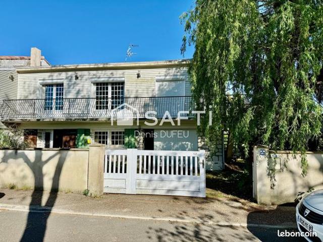 Maison 8 pièces 160 m²