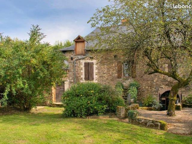Maison 8 pièces 160 m²