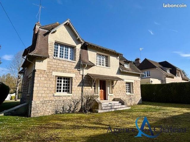 Maison 8 pièces 160 m²